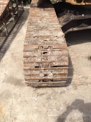 ขาย 595,000 สภาพเก่านอก 2 ปี  CATTERPILAR E120B เครื่องดี ปั้มแรง โช่หนา เอวแน่น ไฟฟ้าครบ เอกสารชื้อขาย รถอยู่ จ.นครปฐม  090-772-3710 090-772-3708