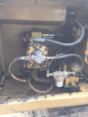 ขาย 595,000 สภาพเก่านอก 2 ปี  CATTERPILAR E120B เครื่องดี ปั้มแรง โช่หนา เอวแน่น ไฟฟ้าครบ เอกสารชื้อขาย รถอยู่ จ.นครปฐม  090-772-3710 090-772-3708