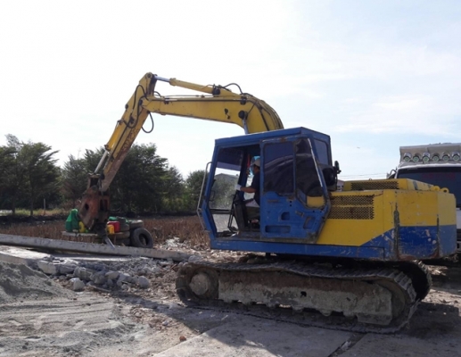 KOBELCO  SK 045 พร้อมหัวเจาะ(NPK NO.6)