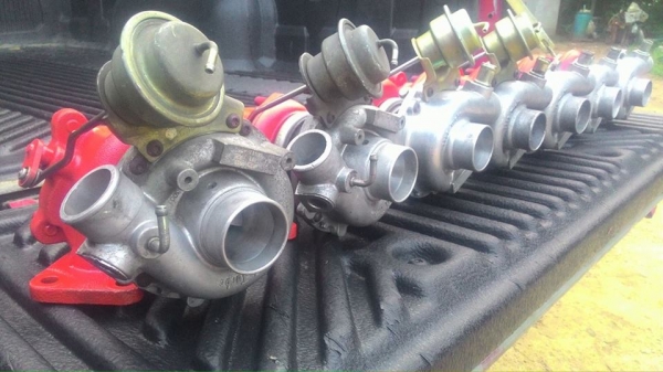 เทอร์โบรถไถเล็ก เทอร์โบรถไถเล็ก