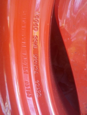 กะทะล้อ คูโบต้า มี ล้อหลัง 7 ล้อคับ ล้อหน้า 3 คับ สนใจติดต่อใด้ขายเหมาคับ ของไหม่ กะทะ 24 มี 7 วง กะทะ 18 มี 3 วงคับ