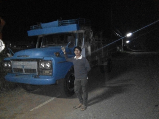 รถหัวยาวยี่ห้ออีซูซุ  พวงมาลัยเพาเวอร์   ขนาด 165 แรงม้า