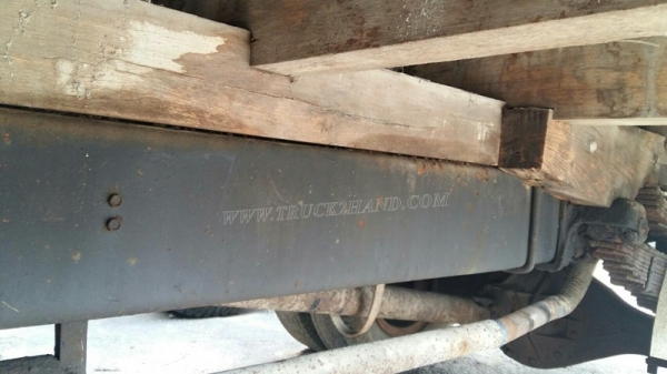 รถหัวยาวยี่ห้ออีซูซุ  พวงมาลัยเพาเวอร์   ขนาด 165 แรงม้า