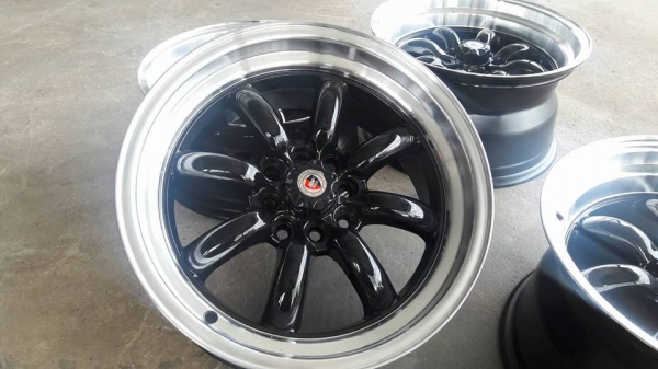 ขายล้อแม็กกล้วย มือ2 sw racing 16"&times;f7.5" et20 &times; r9" et15 4รู100/114.3 สนใจติดต่อ ก.เจริญการยางครับ 081-3747940