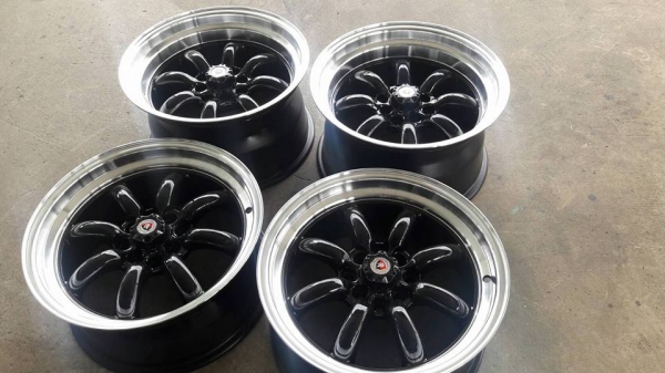 ขายล้อแม็กกล้วย มือ2 sw racing 16"&times;f7.5" et20 &times; r9" et15 4รู100/114.3 สนใจติดต่อ ก.เจริญการยางครับ 081-3747940