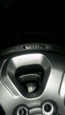 ขายแม็กเชฟขอบ16พร้อมยางปี14 ขายแม็กเชฟขอบ16พร้อมยางปี14