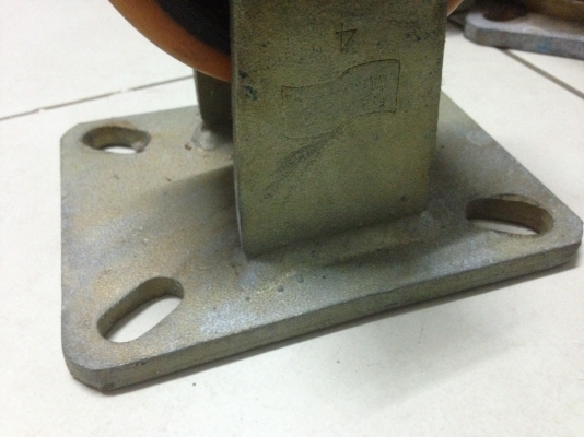 ลูกล้อยูริเทน 4 นิ้ว มือ2