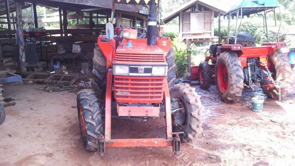 ขายครับรถคูโบต้า33แรงเทอร์โบ ขายครับรถคูโบต้า33แรงเทอร์โบ