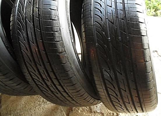 ยางขอบ17 บริดสโตน215-50-17 ลงพื้นปี13 (4เส้น3,700)ดอกหนา1เซ็น