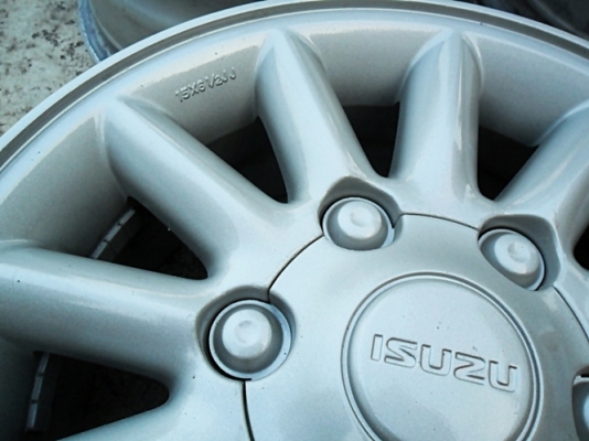 แม็กกระบะขอบ15 เอนไกแท้ 6รู139สีสวยๆ สภาพใหม่ (4วง4,500)