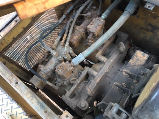 Pc200-2. รถนอกเคยใช้ในไทยมาแล้ว ของนอกเดิมๆเลยครับ Pc200-2. รถนอกเคยใช้ในไทยมาแล้ว ของนอกเดิมๆเลยครับ