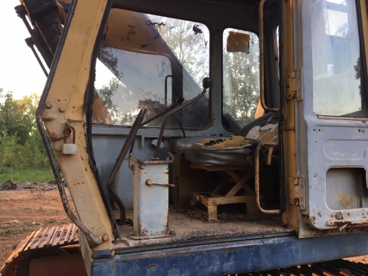 Pc200-2. รถนอกเคยใช้ในไทยมาแล้ว ของนอกเดิมๆเลยครับ Pc200-2. รถนอกเคยใช้ในไทยมาแล้ว ของนอกเดิมๆเลยครับ