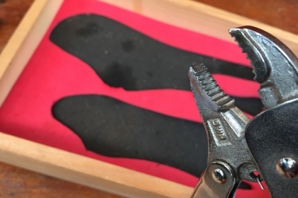 ขายคีมล็อกแพ็คคู่พร้อมกล่องไม้ VISE-GRIP 5WR,  7RMade in USA.มือสองสภาพดี