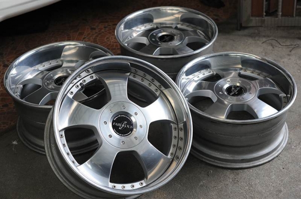 ล้อแท้ Fabulous 18 หน้า 9 หลัง 10