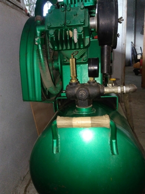 ปั๊มลมมือสอง Fusheng 5 hp สภาพดี ปั๊มลมมือสอง Fusheng 5 hp สภาพดี