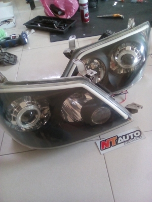 รับติดตั้งระบบไฟโปรเจ็คเตอร์ไฟ xenon japan