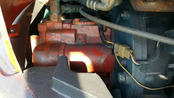 ขาย รถขุด HITACHI รุ่น ZX40 มือสองญี่ปุ่น แทรกเหล็ก สลัก บูท เอวแน่น 100\% ปั้มนิ้ว คอนโทรลสั้น ทำงานไว แรงดีทุกระบบ มือถือ/LINE ID : 0818753444 ขาย รถขุด HITACHI รุ่น ZX40 มือสองญี่ปุ่น แทรกเหล็ก สลัก บูท เอวแน่น 100\% ปั้มนิ้ว คอนโทรลสั้น ทำงานไว แรงดีทุกระบบ มือถือ/LINE ID : 0818753444