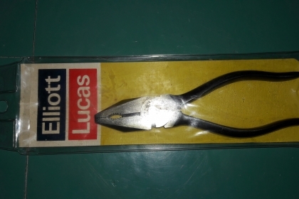 ขายคีมปากจิ้งจกเยอรมันElliott Lucas Made in ENGLAND.ใหม่เก่าเก็บ