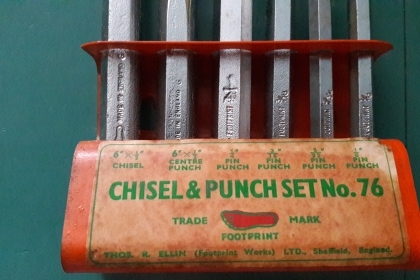 ขายเหล็กส่งตราตีน Footprint made in England.ใหม่เก่าเก็บ