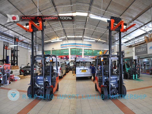 ขายรถโฟล์คลิฟท์มือสอง TOYOTA รุ่น 8FG15-32677 นำเข้าจากประเทศญี่ปุ่น 100\% ไม่เคยใช้งานในไทย