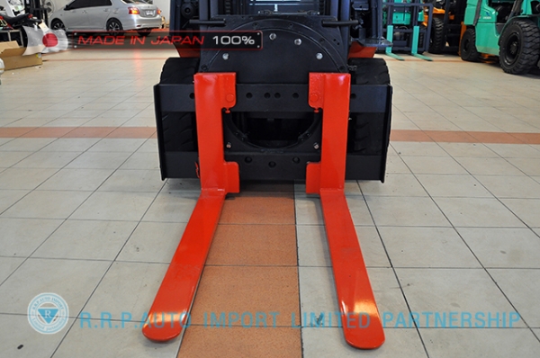 ขายรถโฟล์คลิฟท์มือสอง TOYOTA รุ่น 8FG15-32677 นำเข้าจากประเทศญี่ปุ่น 100\% ไม่เคยใช้งานในไทย