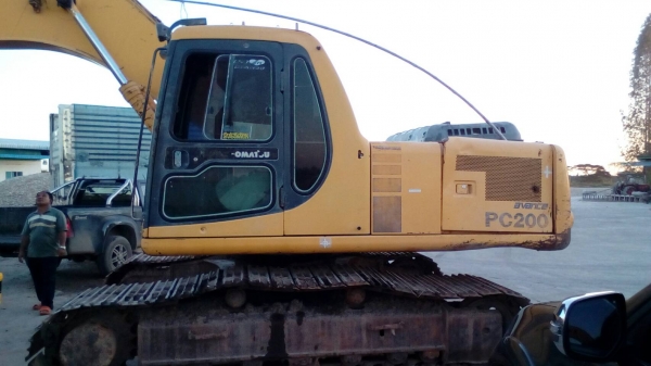 ขออนุญาติขาย PC200-6 เครื่องขมิ้น เอกสารเล่มไฟฟ้าตัด พร้อมใช้งานราคา780000  สนใจติดต่อ0853224877-0988930465