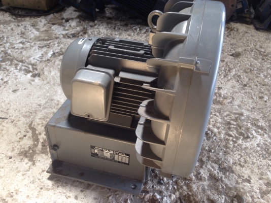 ขายริงโบวเวอร์ ดูด-เป่า Hitachi 2HP. 380V สภาพสวยมากเดิมๆ ขนาดท่อ 2 นิ้ว พร้อมใช้งาน