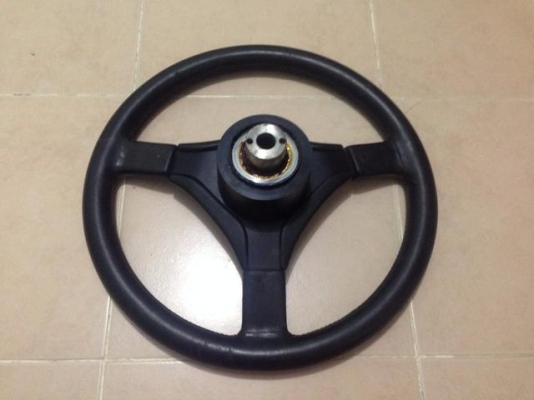 พวงมาลัย momo คอ isuzu japan ใส่ตรงรุ่น tfr cameo dragon   ขาย2500บาท