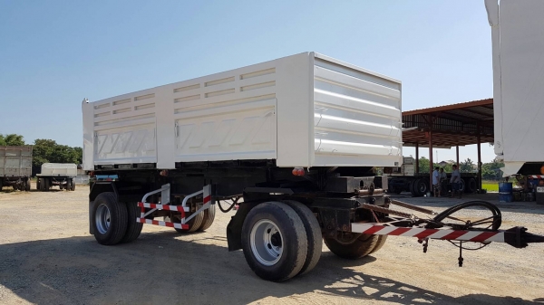 ขายลูกพ่วงดั้มสามมิตรสองเพลา ปี 49 แคชชีสวย สภาพพร้อมใช้งาน  เอกสารพร้อมโอน สนใจติดต่อเรา ดำสุโขทัย โทร 089-7087998,081-7855503 หรือเยี่ยมชมเว็ปไซได้ที่ www.dum-sukhothai.com เรายินดีให้บริการค่ะ