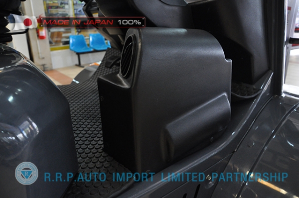 ขายรถโฟล์คลิฟท์มือสอง TOYOTA รุ่น 8FDJ30-14229 นำเข้าจากประเทศญี่ปุ่น 100\% ไม่เคยใช้งานในไทย