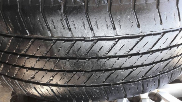 ขายล้อแม็ก vigo 17"&times;7.5" et30 ยางปี11 สนใจติดต่อ ตาเล็ก ล้อและยางครับ 081-3747940