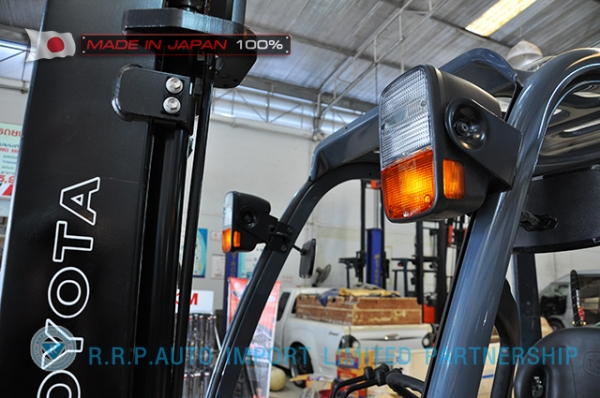 ขายรถโฟล์คลิฟท์มือสอง TOYOTA รุ่น 8FG15-32094 นำเข้าจากประเทศญี่ปุ่น 100\% ไม่เคยใช้งานในไทย