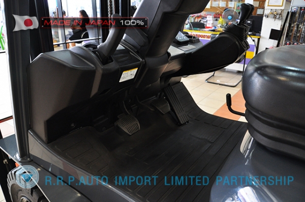 ขายรถโฟล์คลิฟท์มือสอง TOYOTA รุ่น 8FG15-32094 นำเข้าจากประเทศญี่ปุ่น 100\% ไม่เคยใช้งานในไทย