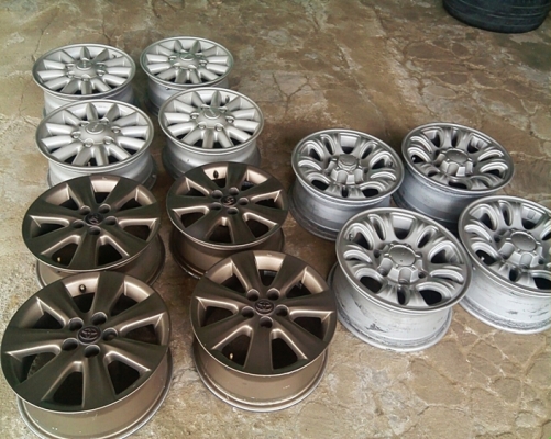 แม็กโตโยต้าขอบ15แท้ๆ 5รู100 อัลติส โคโรน่า  สีสวยๆ สภาพใหม่ๆ