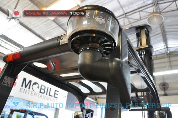 ขายรถโฟล์คลิฟท์มือสอง TOYOTA รุ่น 8FD30-31911 นำเข้าจากประเทศญี่ปุ่น 100\% ไม่เคยใช้งานในไทย