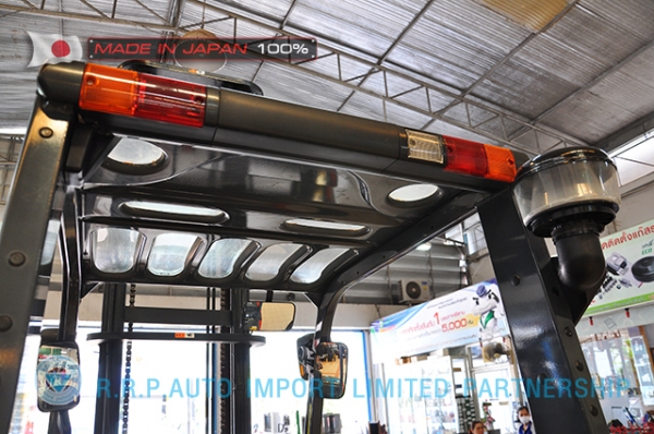 ขายรถโฟล์คลิฟท์มือสอง TOYOTA รุ่น 8FD30-31911 นำเข้าจากประเทศญี่ปุ่น 100\% ไม่เคยใช้งานในไทย