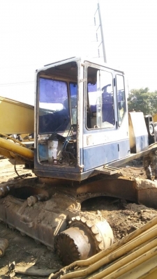 ตัดรถแมคโค PC-200-5 ขายเป็นอะไหล่ ไฟฟ้าครบ บูมอาร์มสวย ใครต้องการชิ้นไหนโทรมาครับ