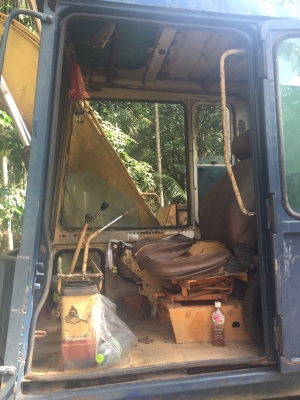 ขายแบคโฮ KOMATSU PC120-3 มีแอร์ พร้อมใช้งาน สนใจโทร 081-970-1072