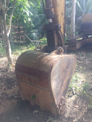 ขายแบคโฮ KOMATSU PC120-3 มีแอร์ พร้อมใช้งาน สนใจโทร 081-970-1072