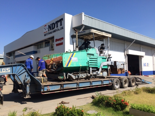 ส่งมอบครับรถปูผิวทาง VOGELE : S2100