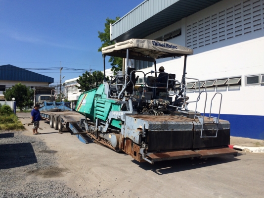 ส่งมอบครับรถปูผิวทาง VOGELE : S2100