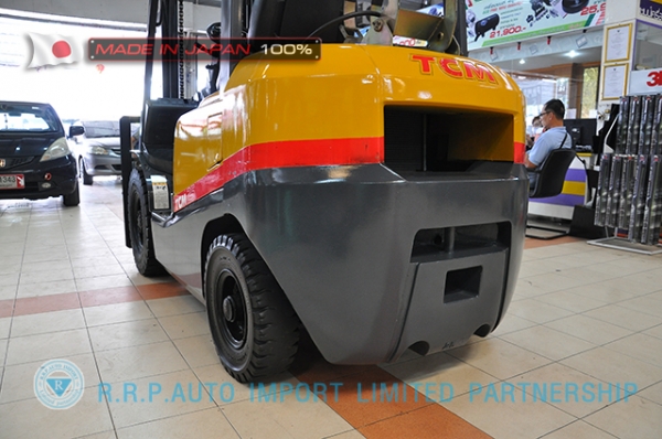 ขายรถโฟล์คลิฟท์มือสอง TCM รุ่น FHG25T3-2E500188 นำเข้าจากประเทศญี่ปุ่น 100\% ไม่เคยใช้งานในประเทศไทย