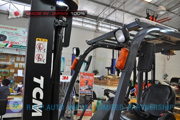 ขายรถโฟล์คลิฟท์มือสอง TCM รุ่น FHG25T3-2E500188 นำเข้าจากประเทศญี่ปุ่น 100\% ไม่เคยใช้งานในประเทศไทย