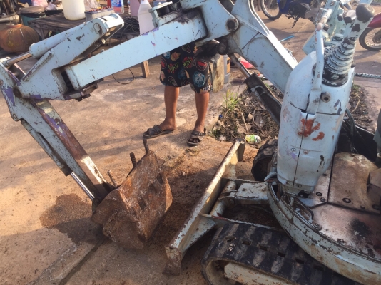 ขออนุญาติขายPC10โคล โทลสั้น พร้อมใช้งาน ราคา 98000 สนใจติดต่อ0853224877-0988930465