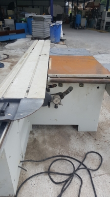 ขายเลื่อยตัดองศาของอิตาลี่ 80,000 บาท ขายเลื่อยตัดองศาของอิตาลี่ 80,000 บาท