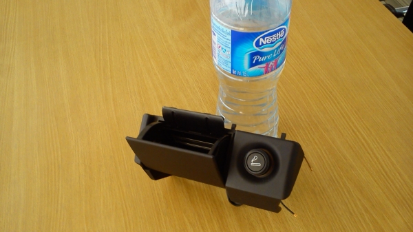 กรอบเก๊ะพร้อมช่องต่อไฟจุดบุหรี่ OPEL ZAFIRA