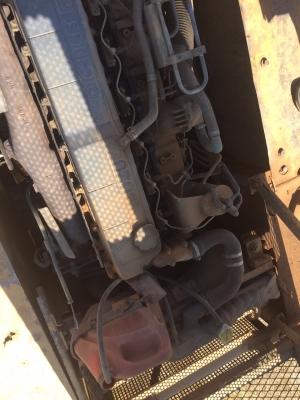 ขายแมคโคร KOMATSU 200-3 คอนโทรนสั้น ขายแมคโคร KOMATSU 200-3 คอนโทรนสั้น