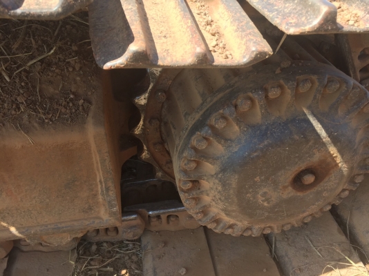 ขายแมคโคร KOMATSU 200-3 คอนโทรนสั้น