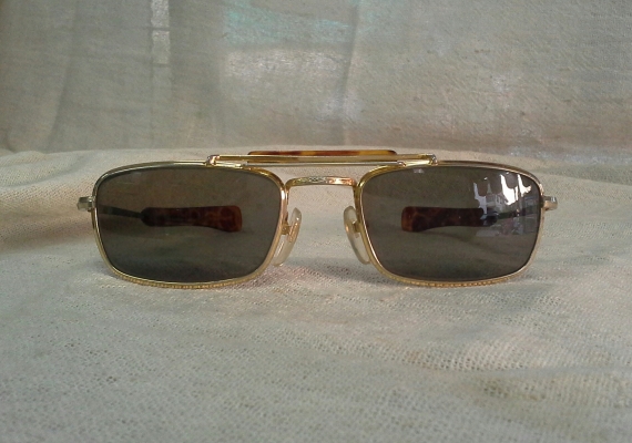 แว่นตาวินเทจเสืออากาศอเมริกัน ตัวจ่าฝูง! AO Skymaster Pilot handmade in USA หายาก!