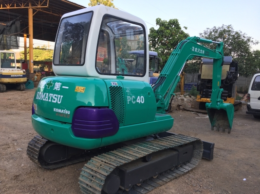 ขายรถขุดยอดนิยม KOMATSU PC40-7 สภาพพร้อมใช้งานรถญี่ปุ่นแท้ๆเอกสารอินวอย ขายรถขุดยอดนิยม KOMATSU PC40-7 สภาพพร้อมใช้งานรถญี่ปุ่นแท้ๆเอกสารอินวอย